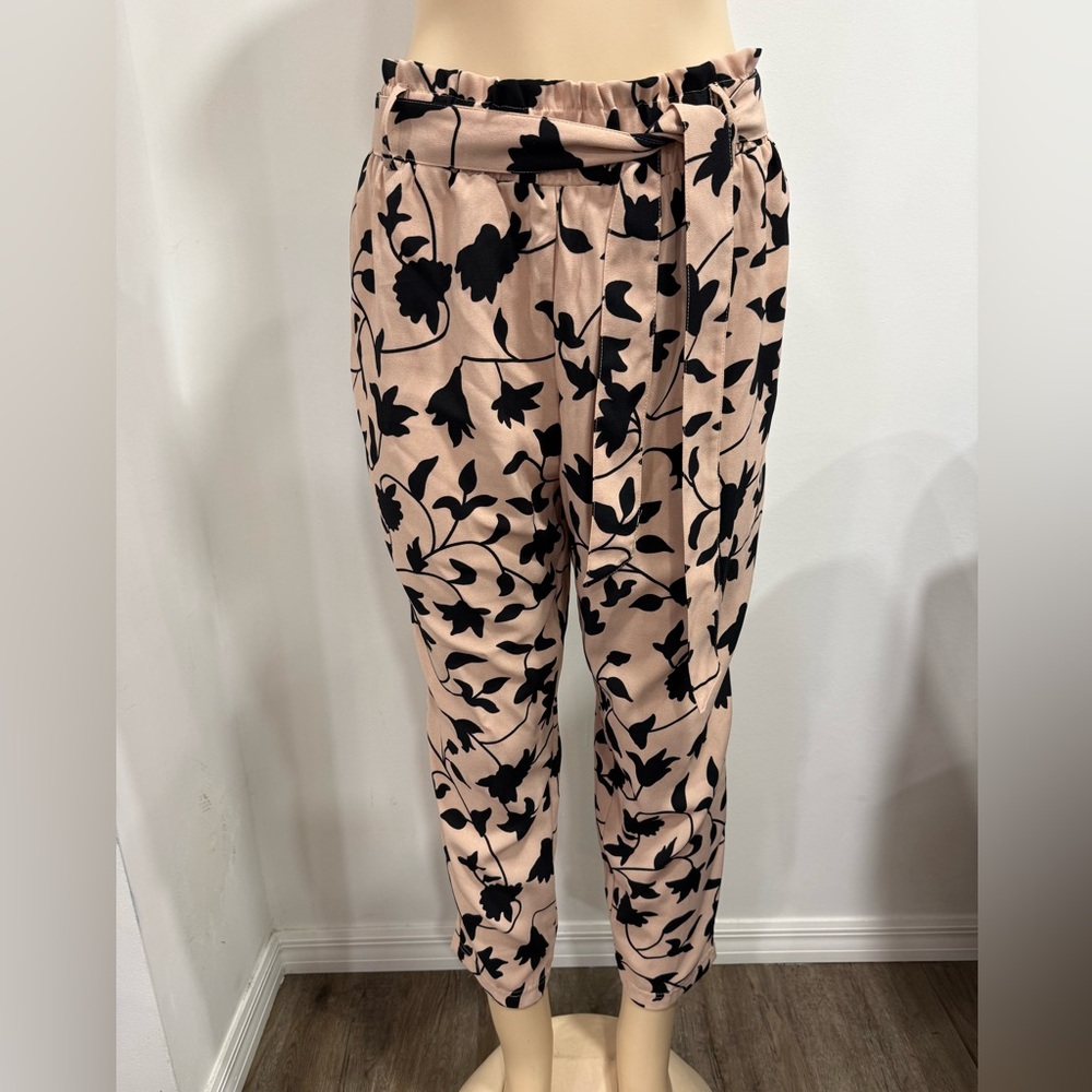 One By Chapter One Chic Floral Print Pants  in Tan with Black Design